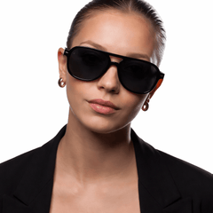 v:SCHWARZ ord:06 front