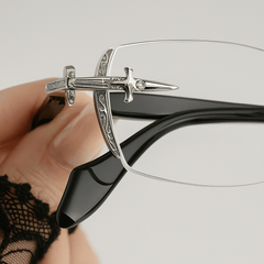 v:Schwarz ord:03 feat trust